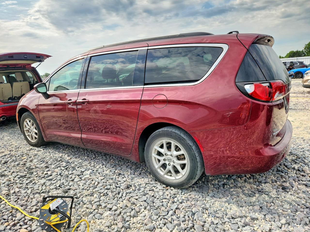 Chrysler Minivan Lxi