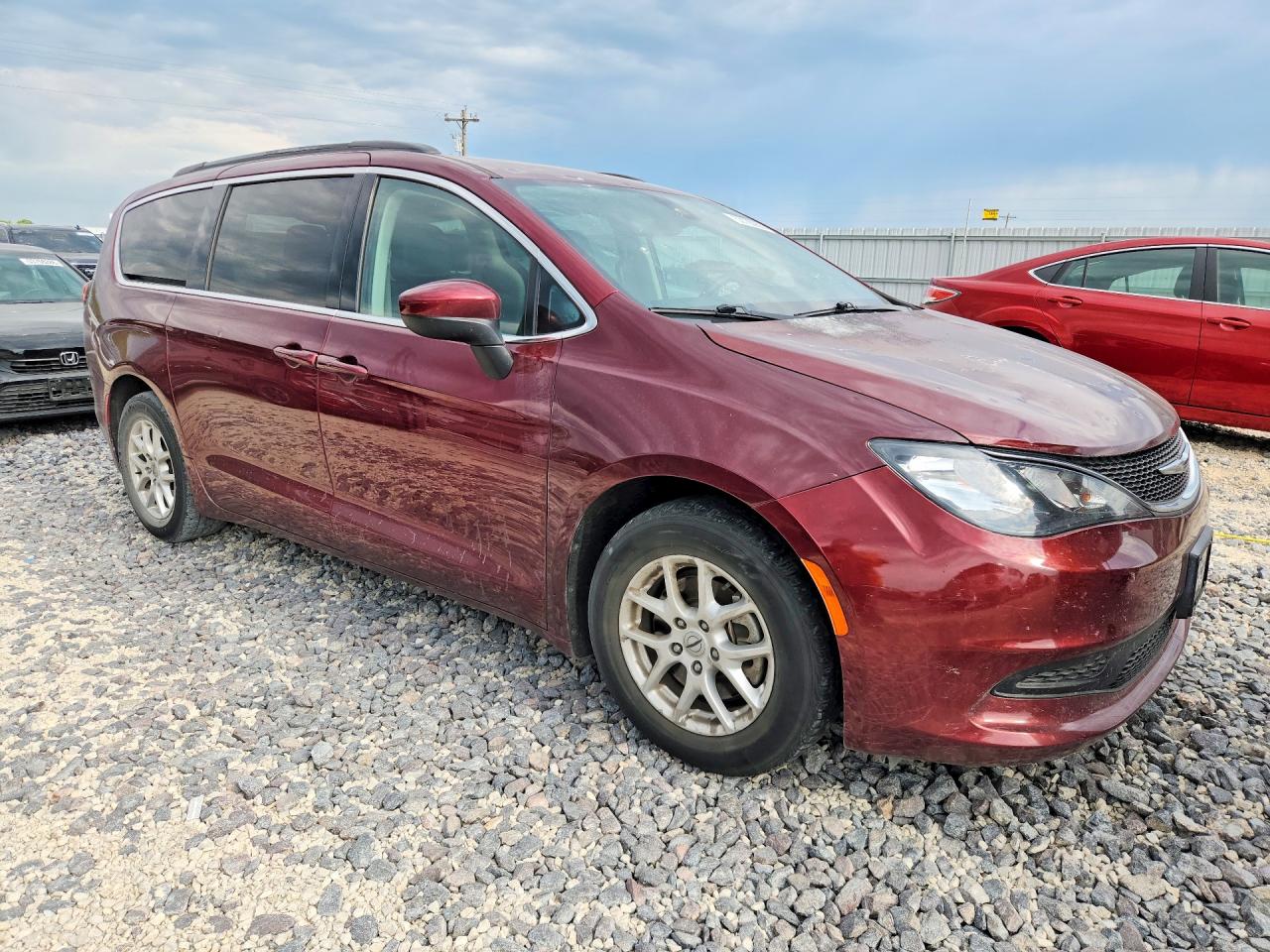 Chrysler Minivan Lxi