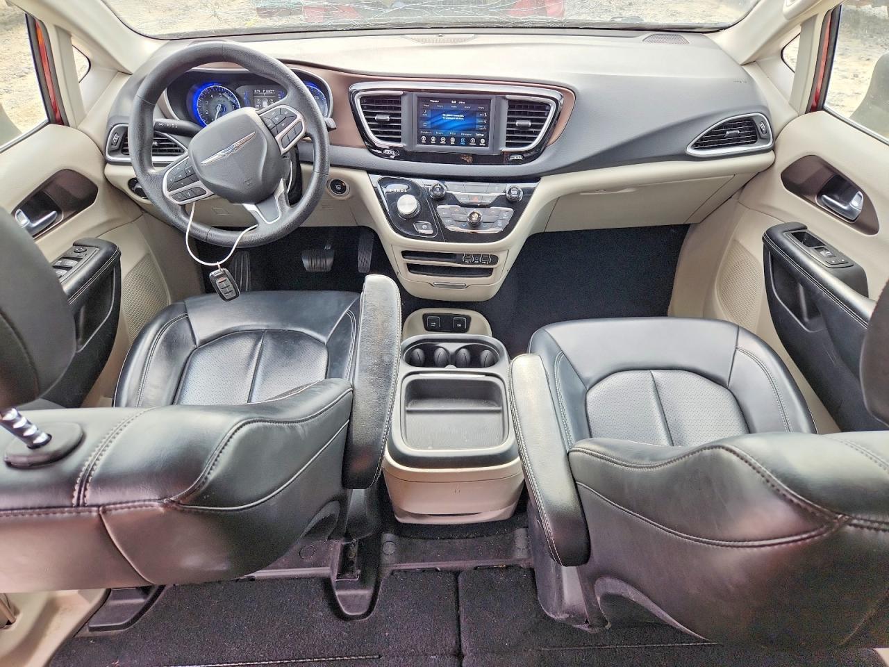 Chrysler Minivan Lxi