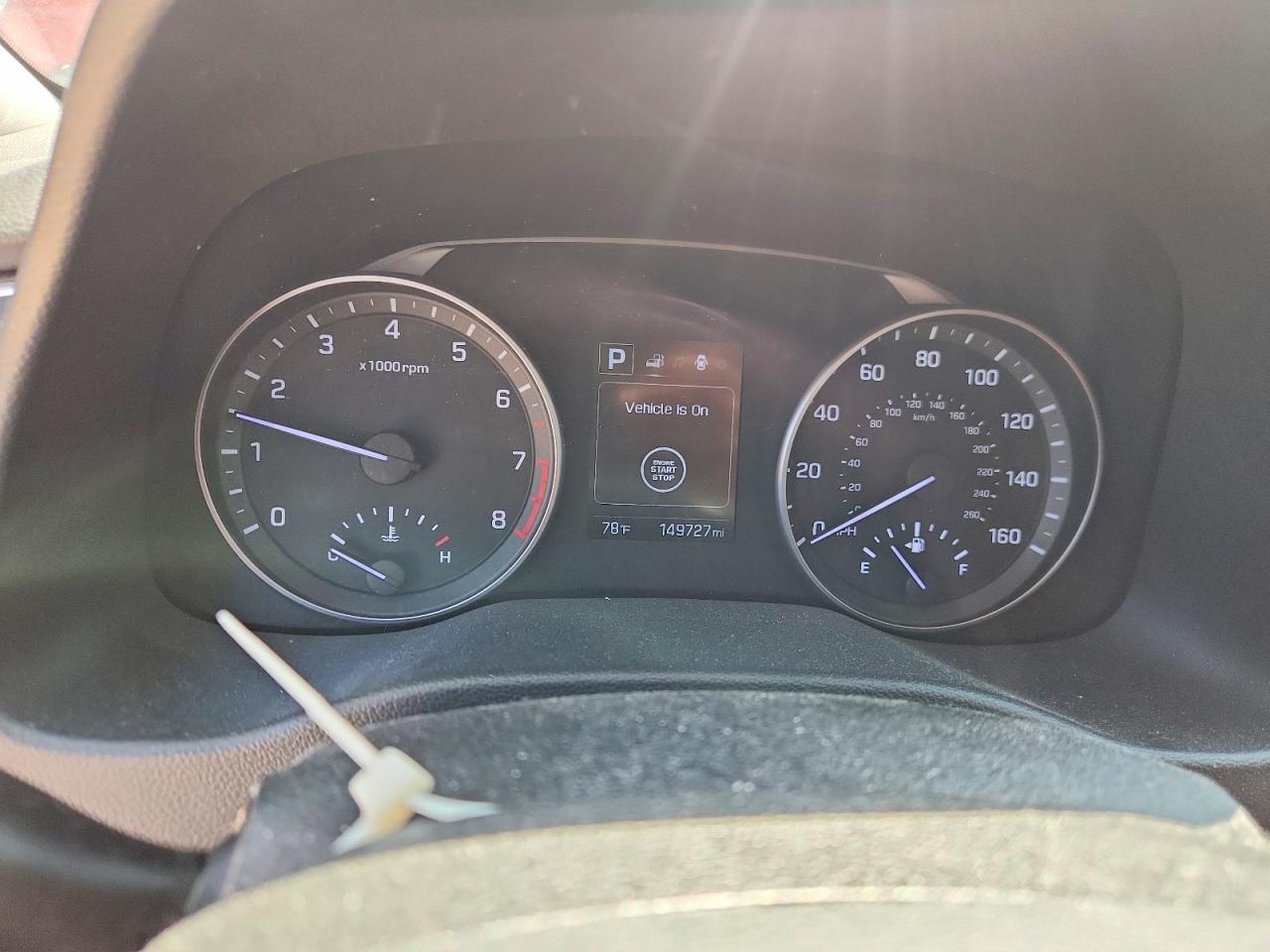 Hyundai ELANTRA Value Edition