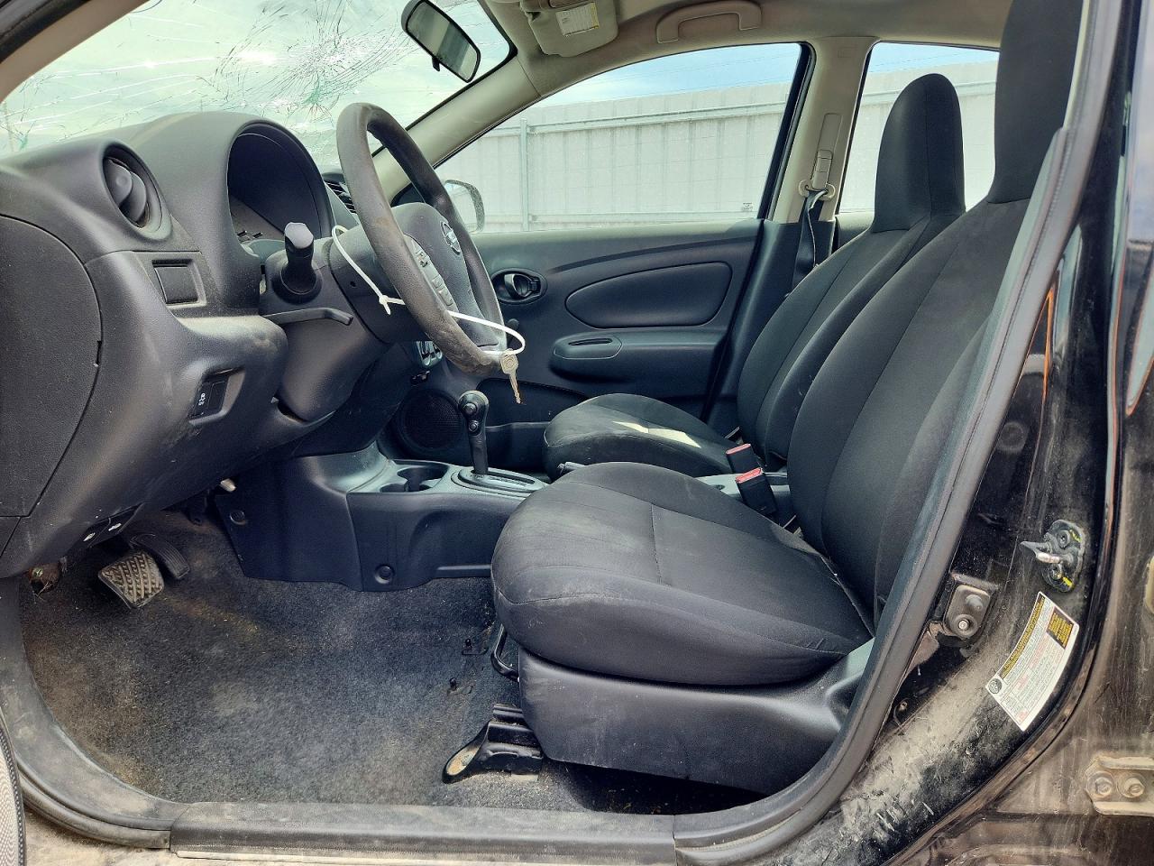 Nissan Versa 1.6 S Plus