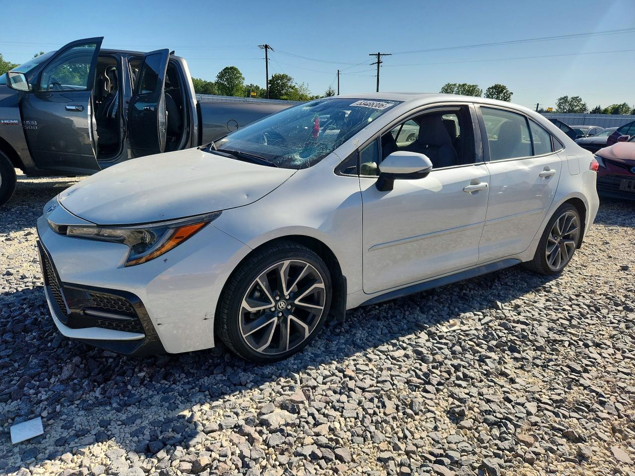 Salvage Toyota Corolla Image
