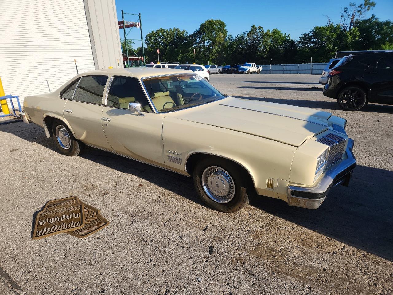 Olds Cutlass