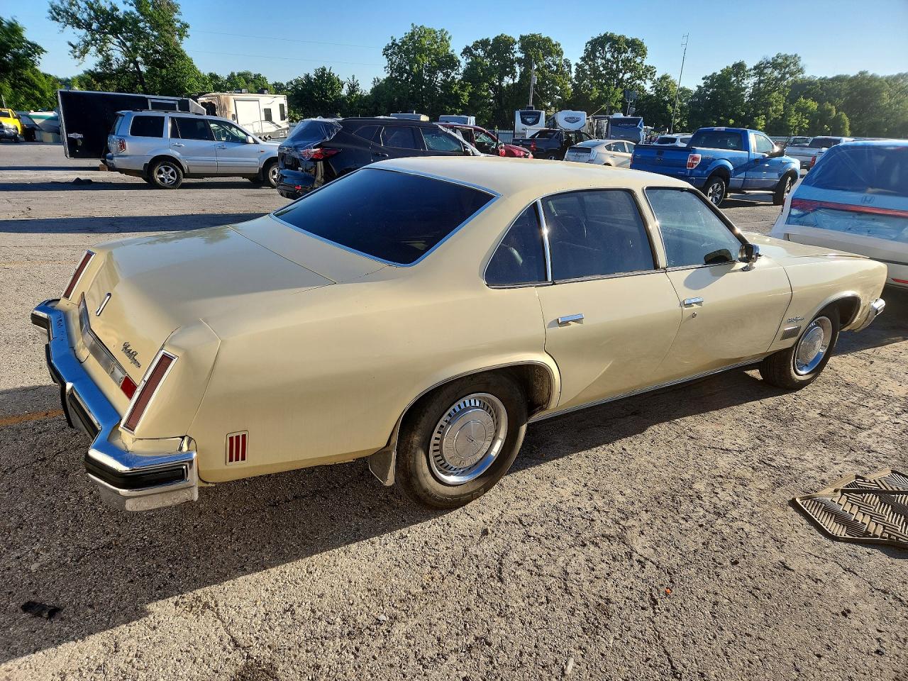 Olds Cutlass