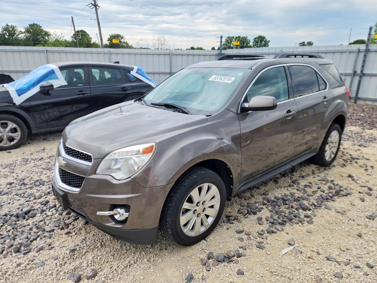 Salvage Chevrolet Equinox Image