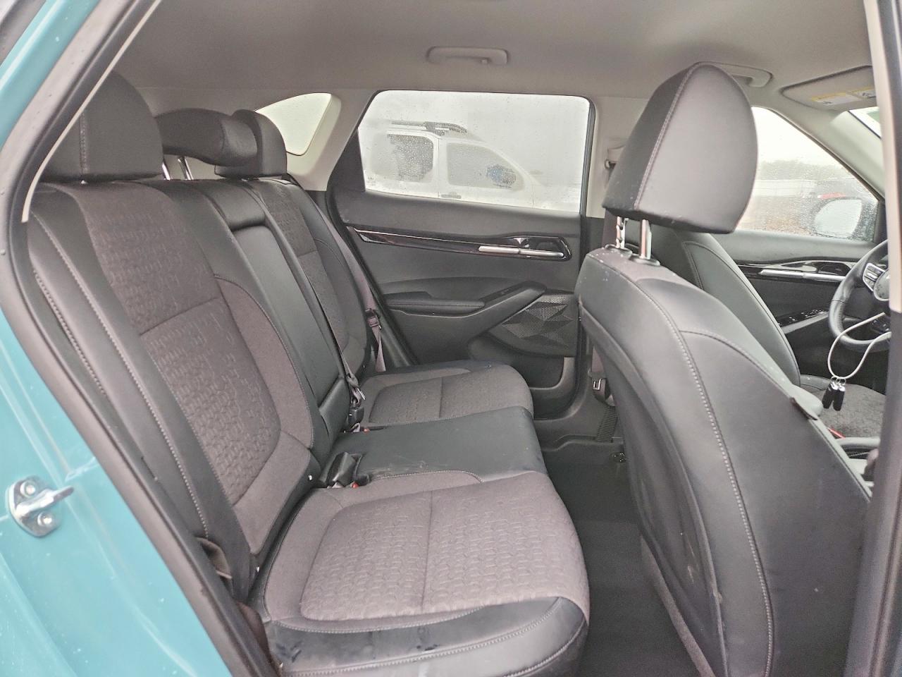 Kia Seltos S