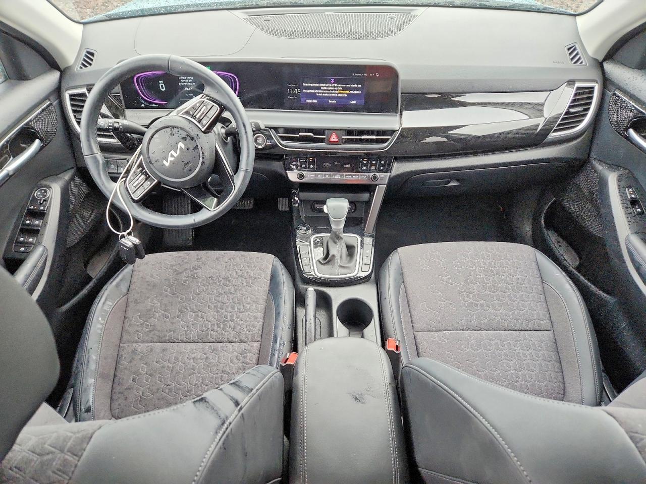 Kia Seltos S