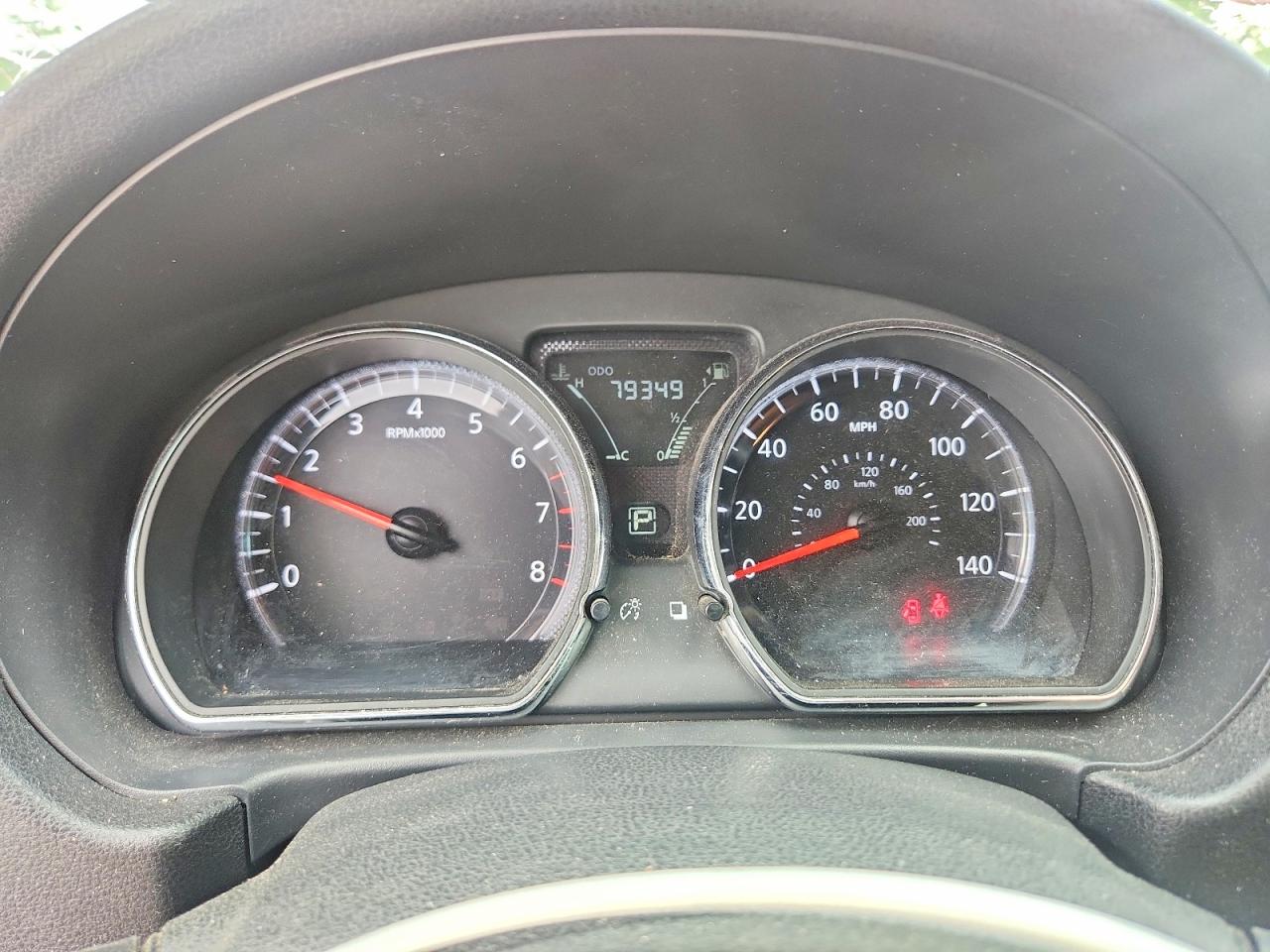 Nissan Versa Sv