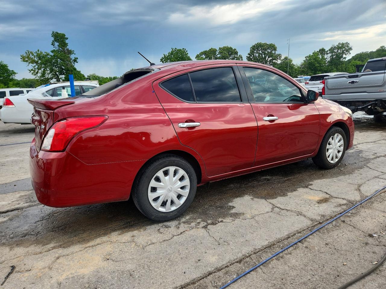 Nissan Versa Sv