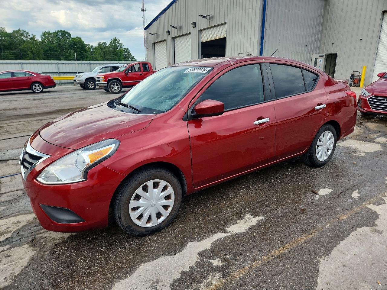 Salvage Nissan Versa Image