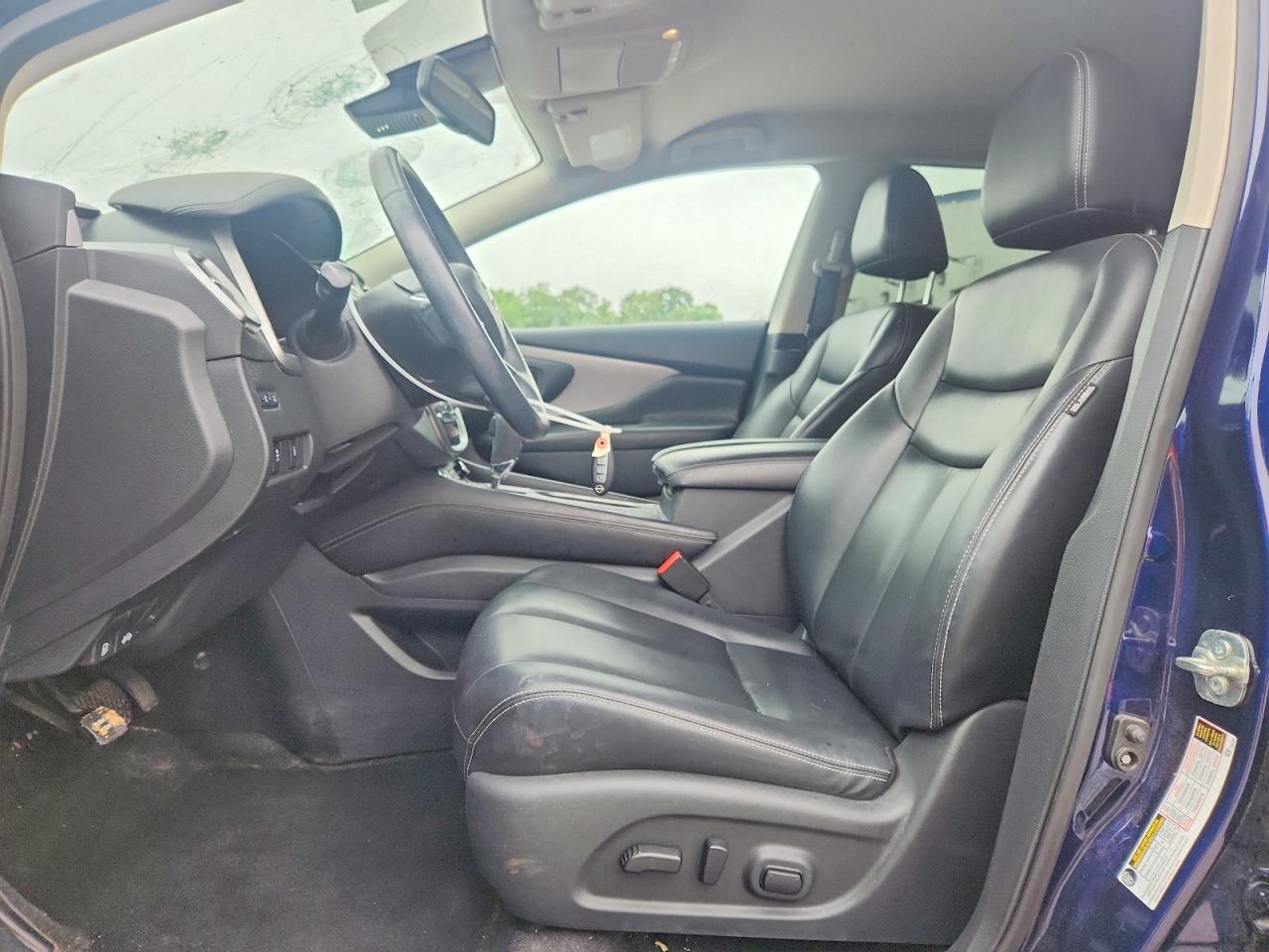 Nissan Murano Sv