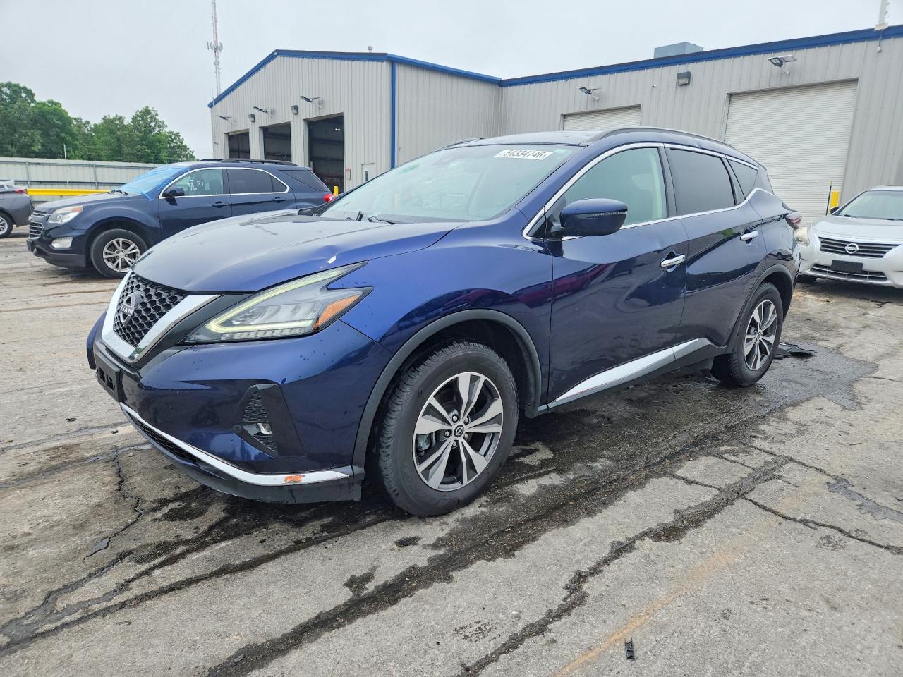 Salvage Nissan Murano Image