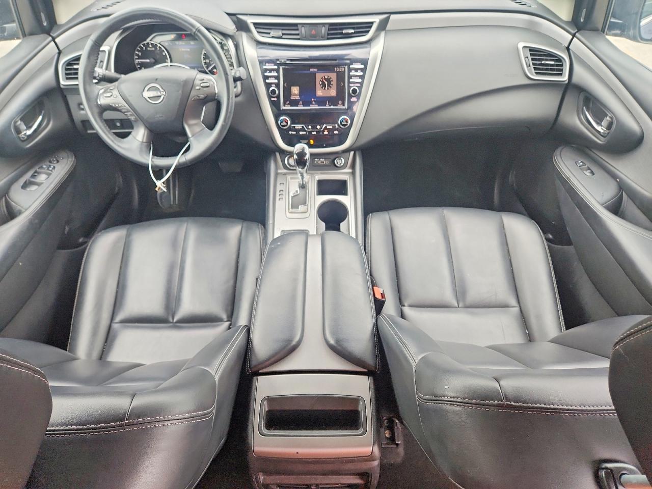 Nissan Murano Sv