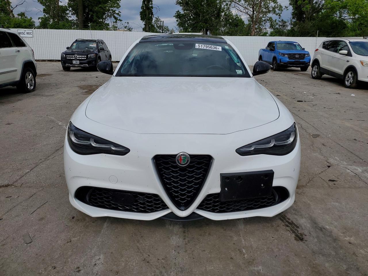 Alfa Romeo Giulia Ti