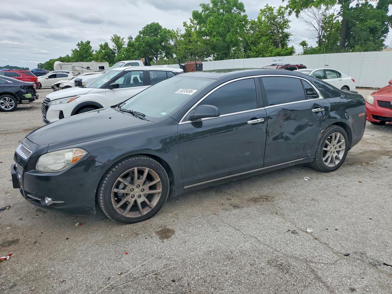Salvage Chevrolet Malibu Image