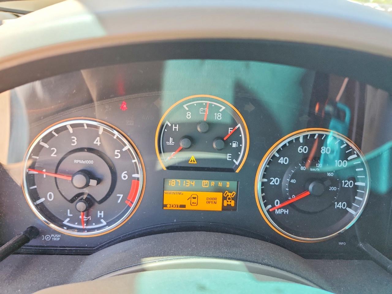 Nissan Titan Xe