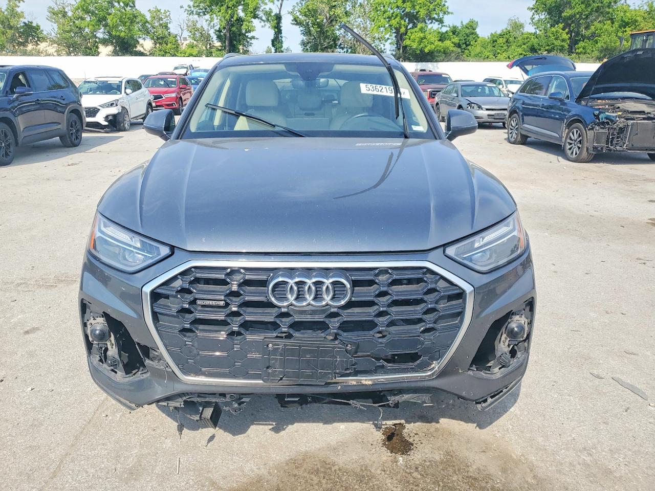 Audi Q5 Premium Plus 45