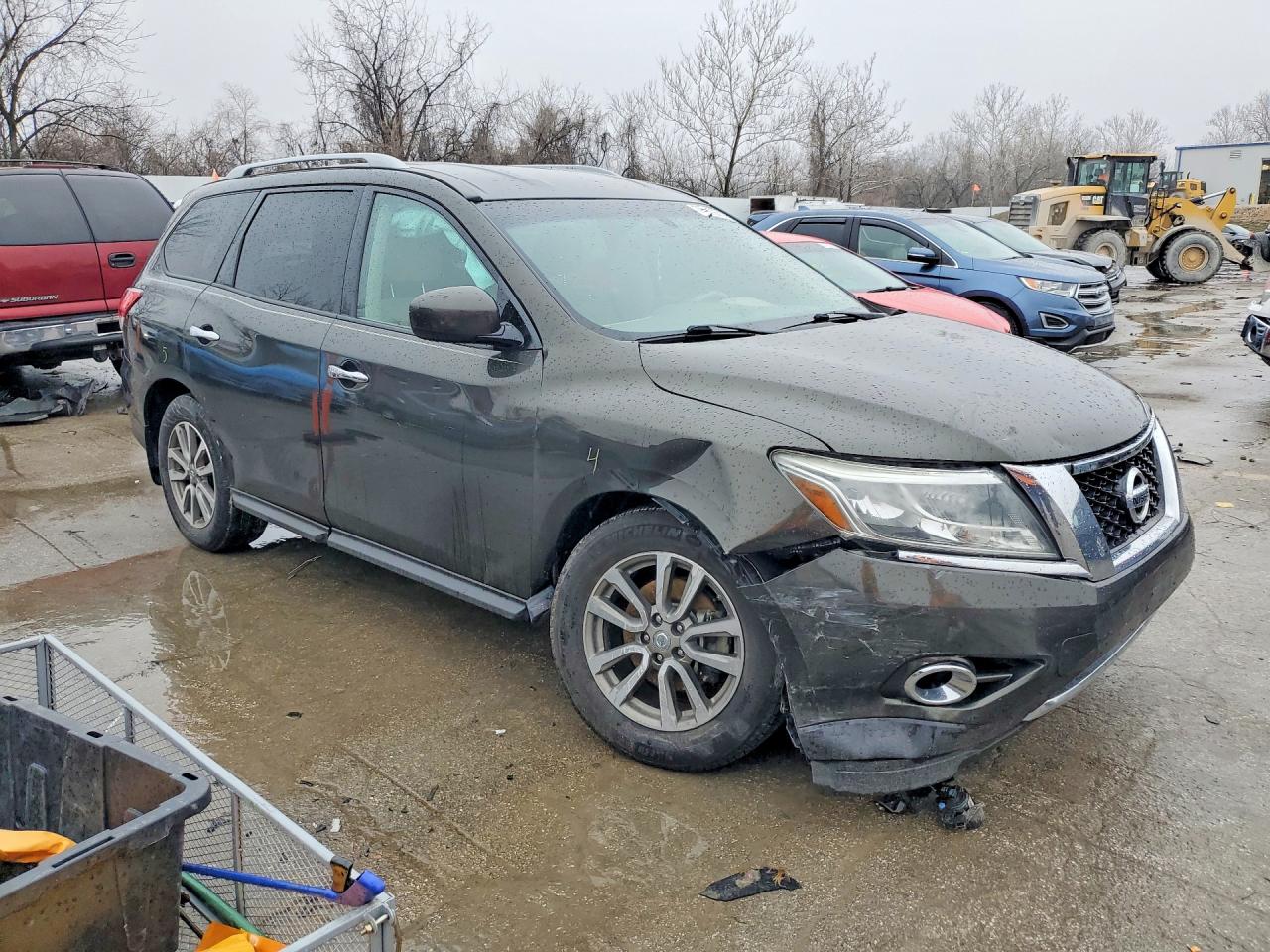 Nissan Pathfinder Sv