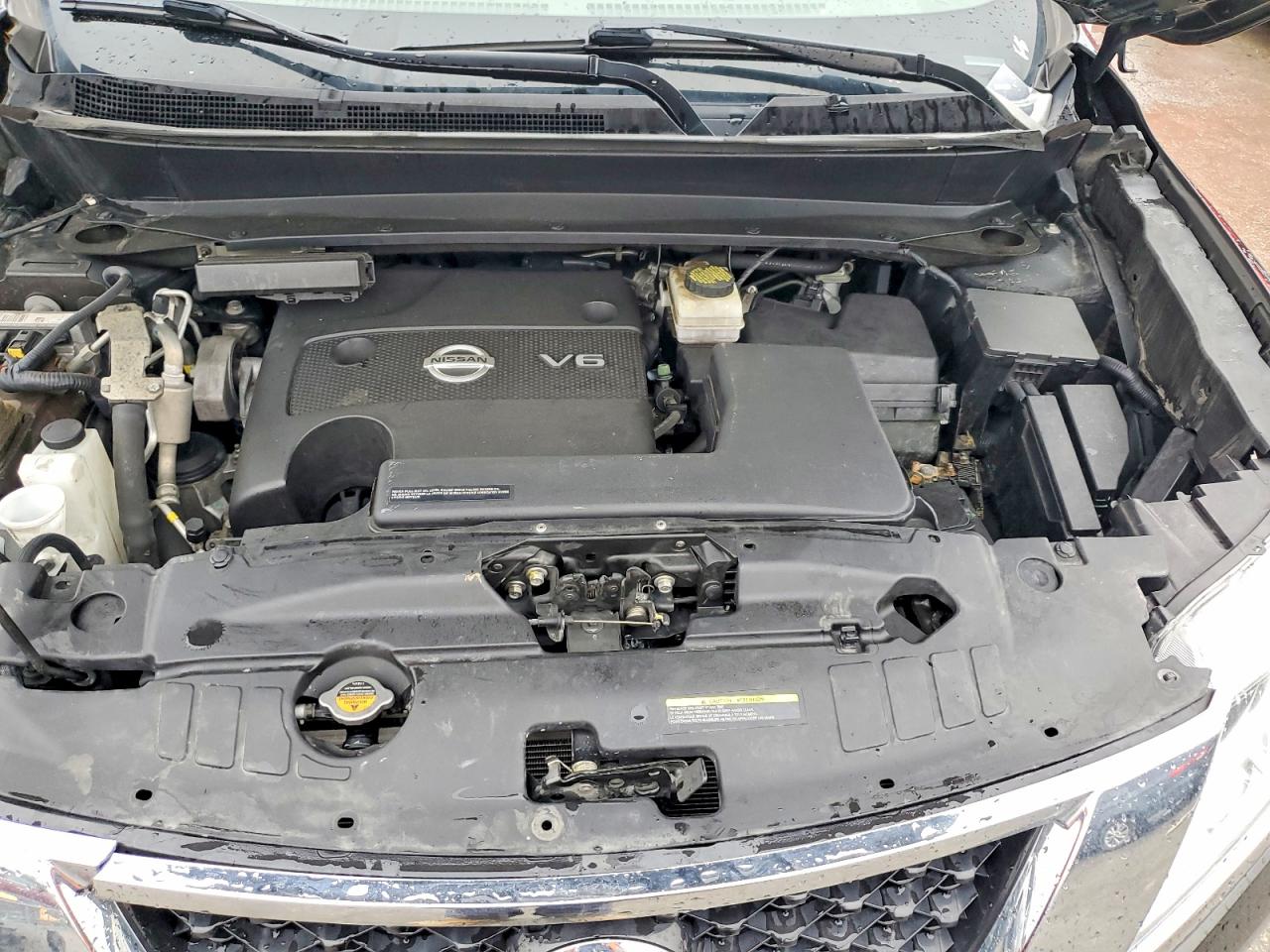 Nissan Pathfinder Sv