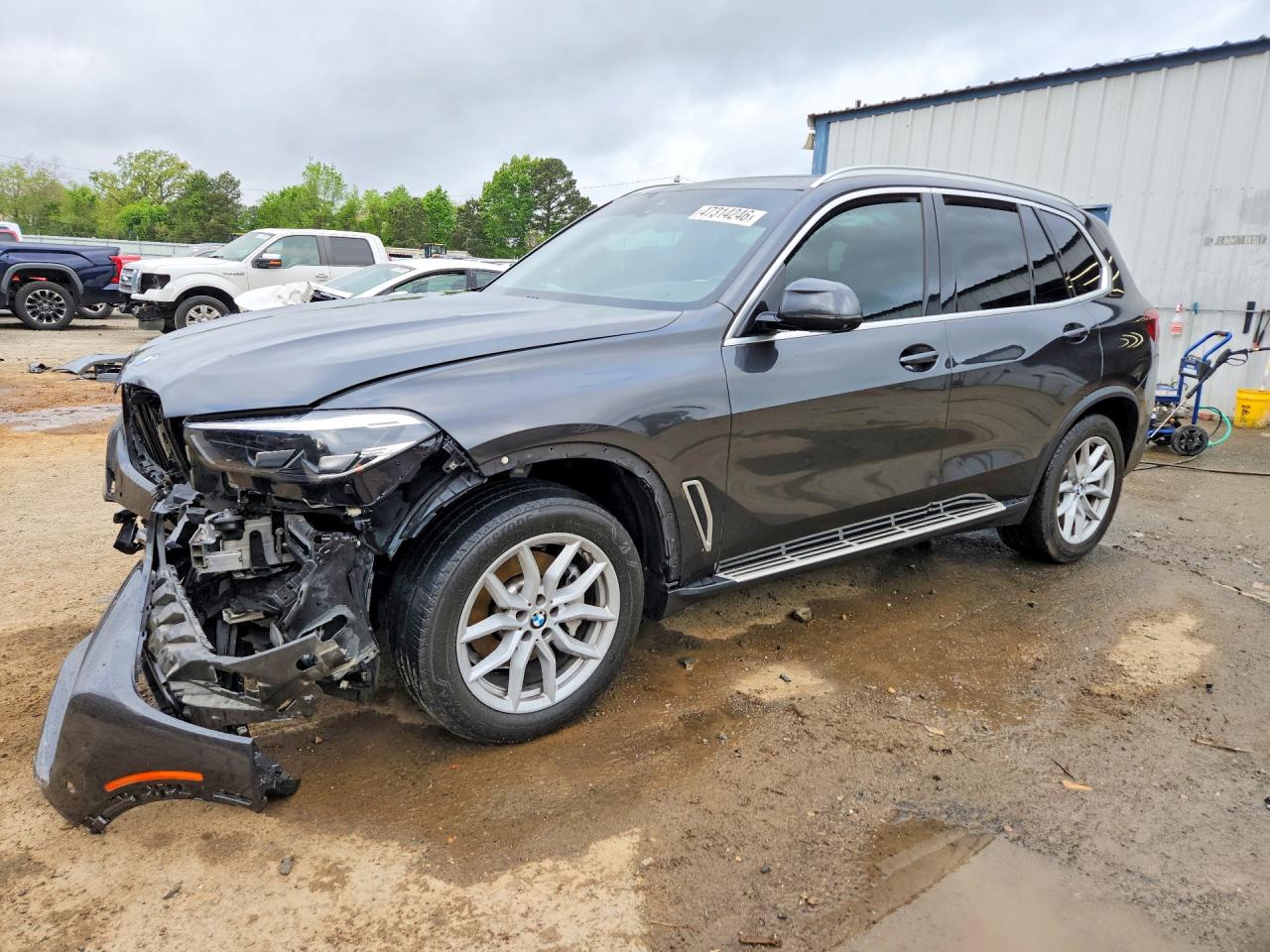 Salvage BMW X Series Image