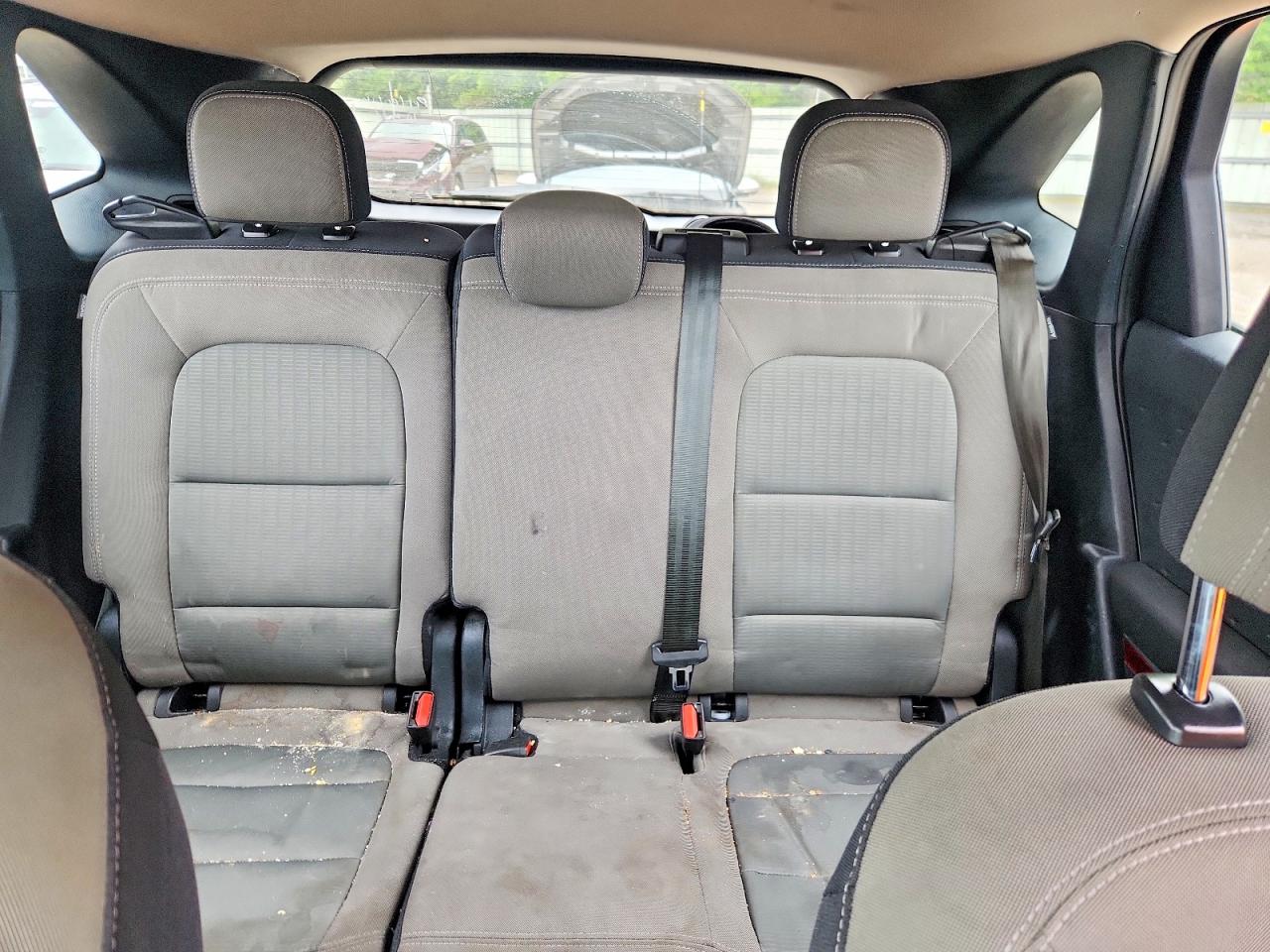 Ford Escape S