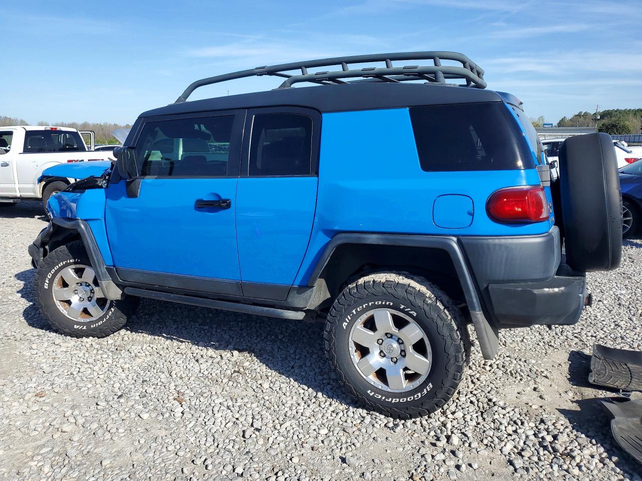 Toyota FJ Cruiser