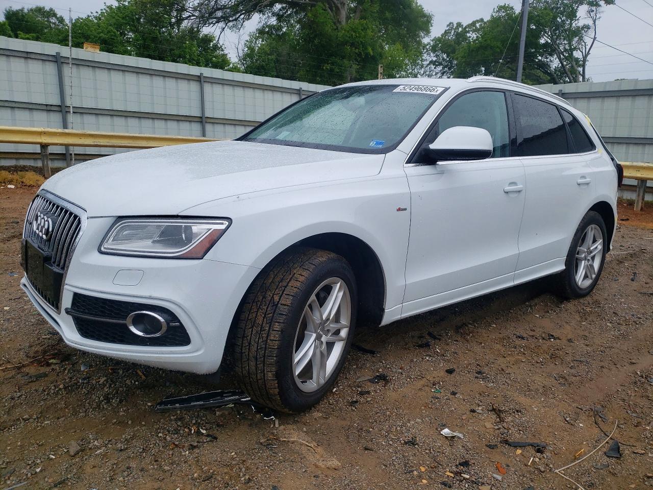 Salvage Audi Q5 Image
