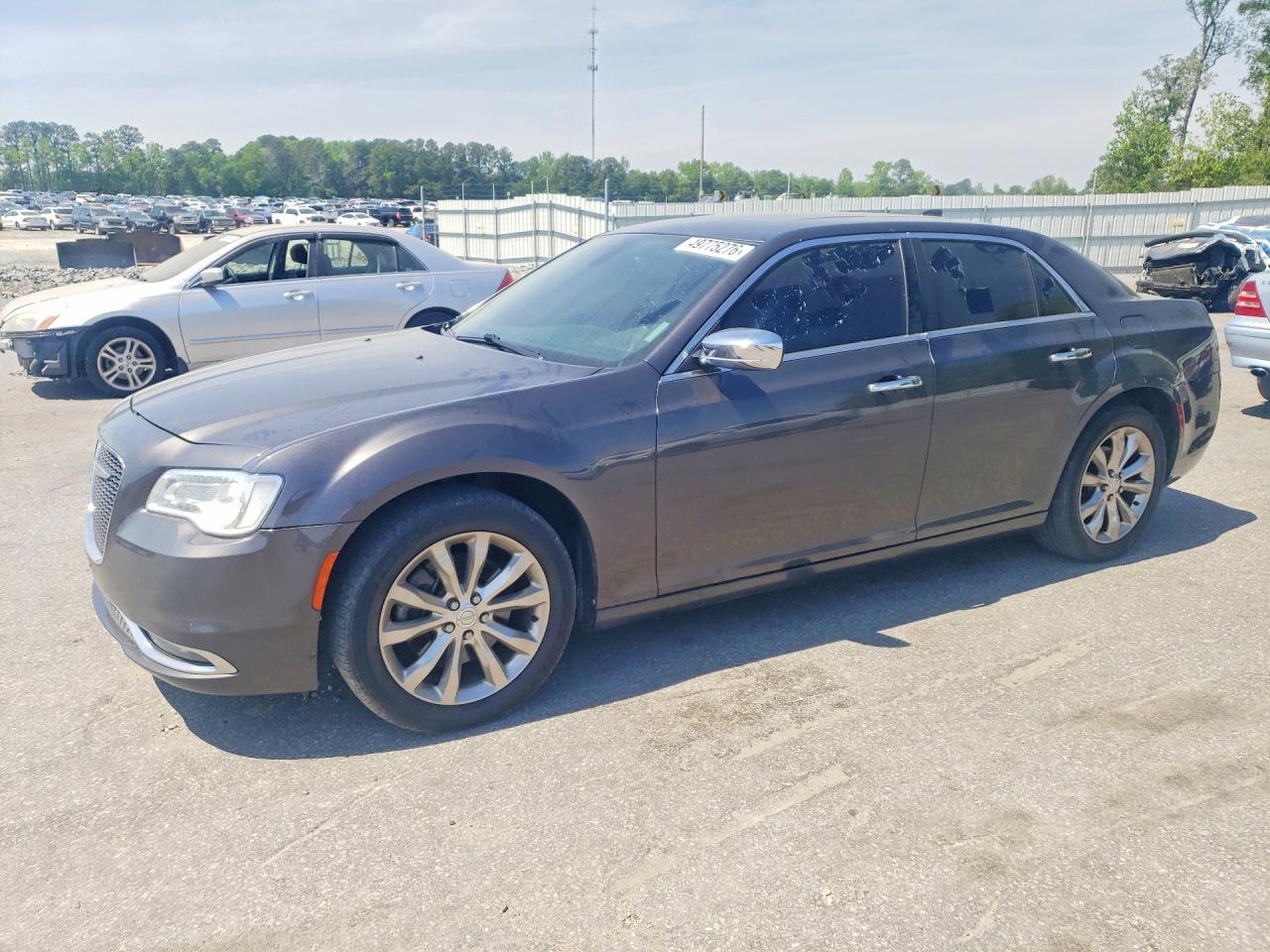 Salvage Chrysler 300 Image