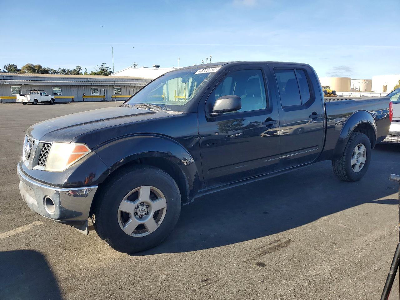 Salvage Nissan Frontier Image
