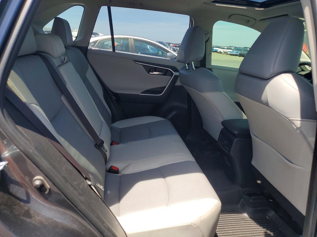 Toyota RAV4 Limited