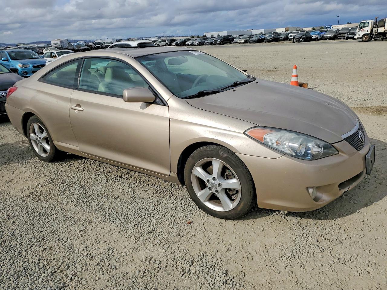 Toyota Camry Sle V6