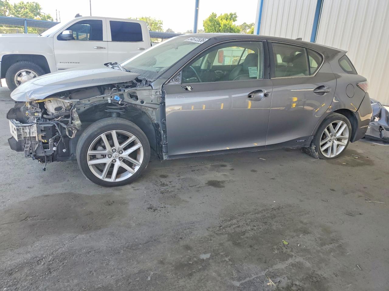Salvage Lexus Ct Image