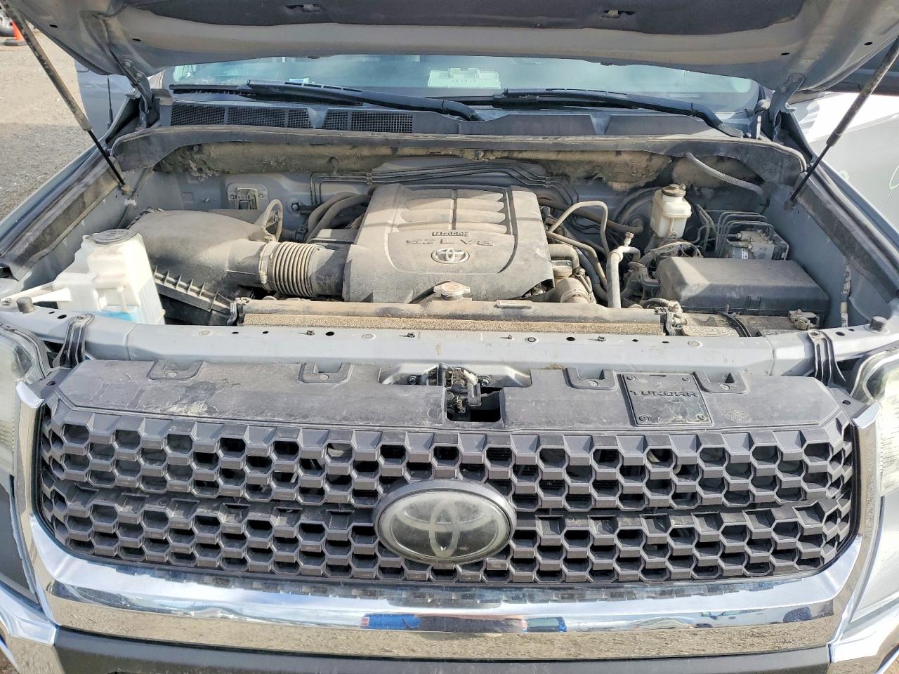 Toyota Tundra Sr5