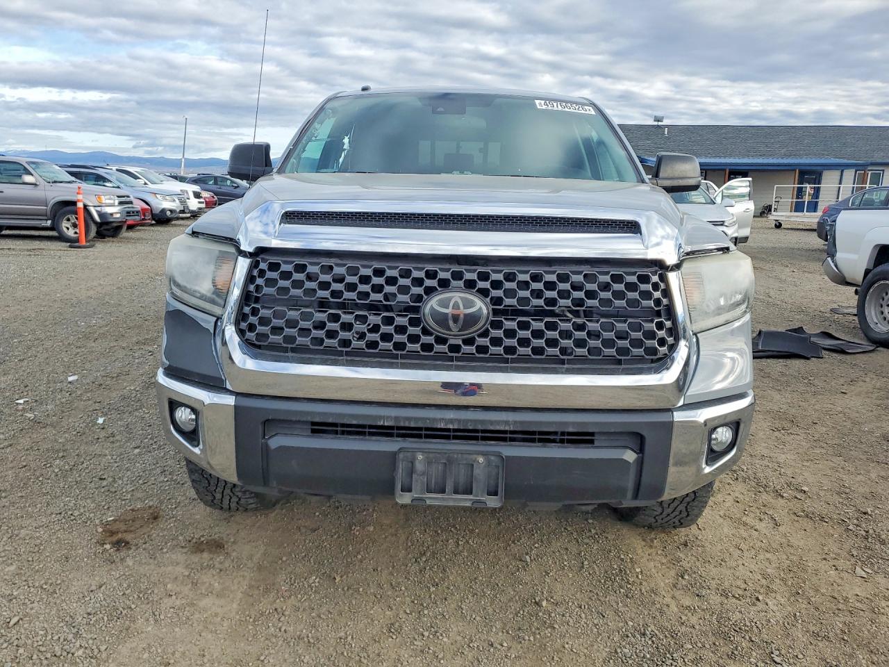 Toyota Tundra Sr5