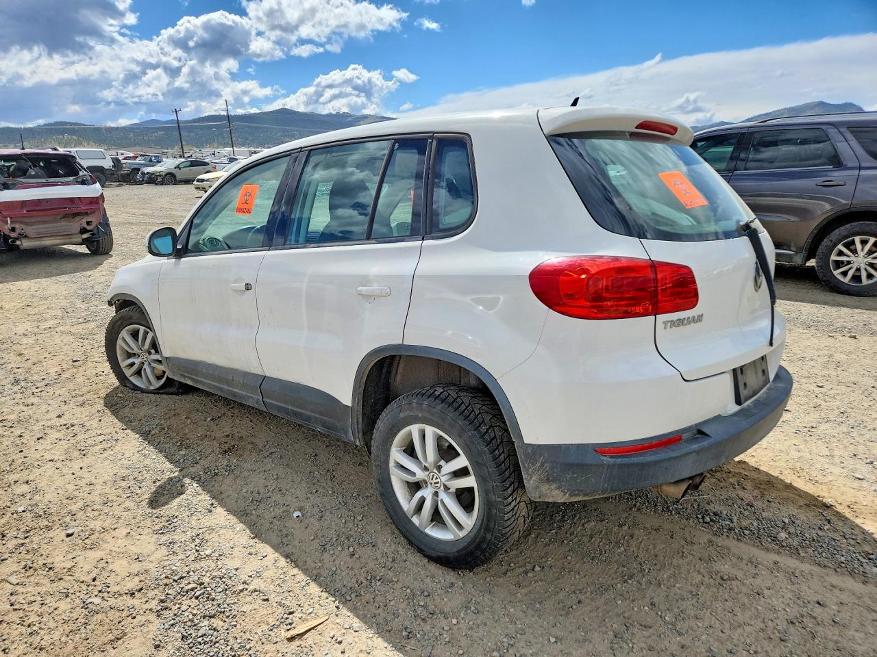 Volkswagen Tiguan S