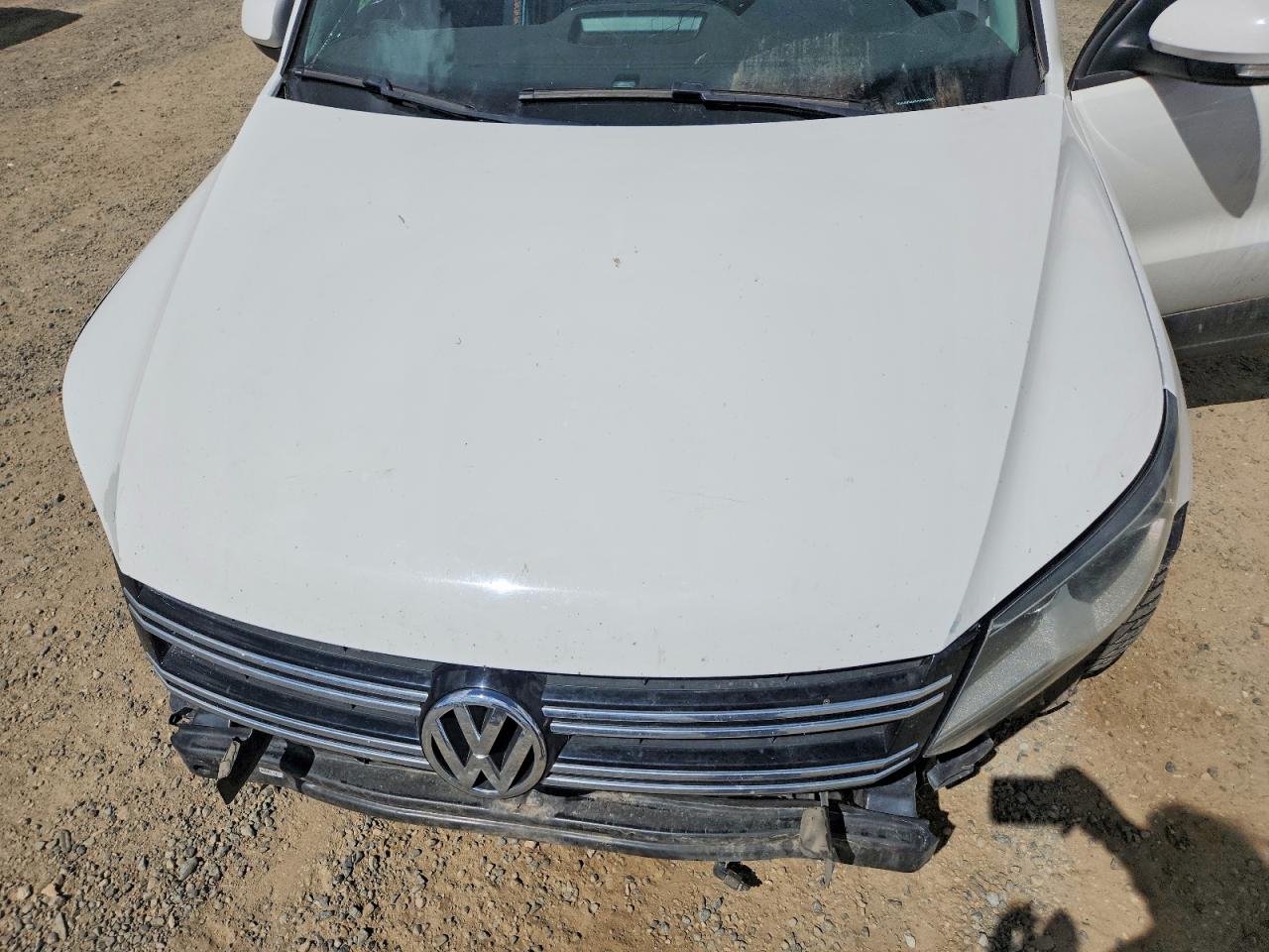 Volkswagen Tiguan S