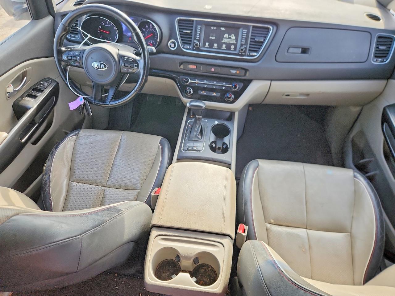 Kia Sedona Lx