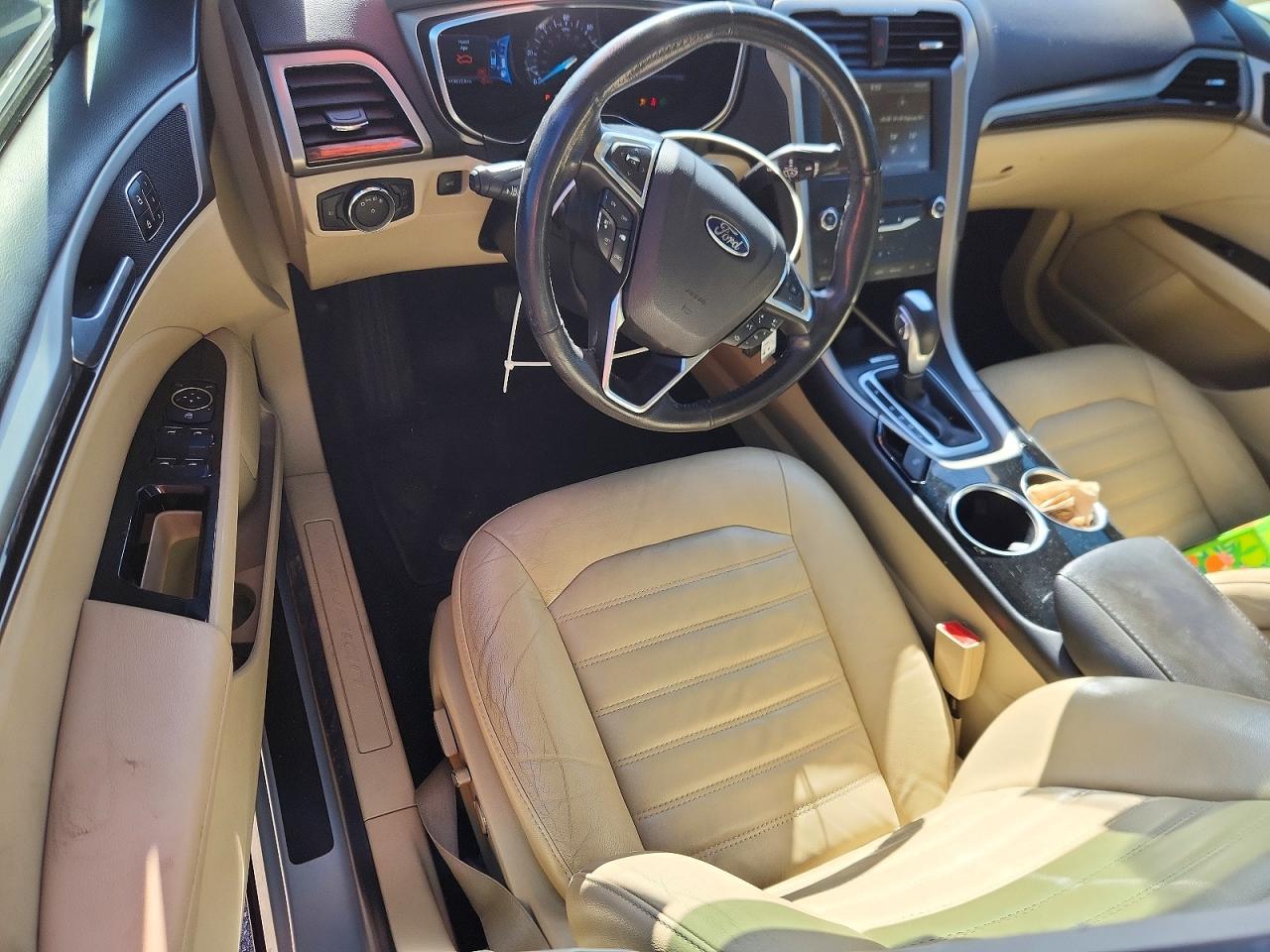 Ford Fusion Se Hybrid