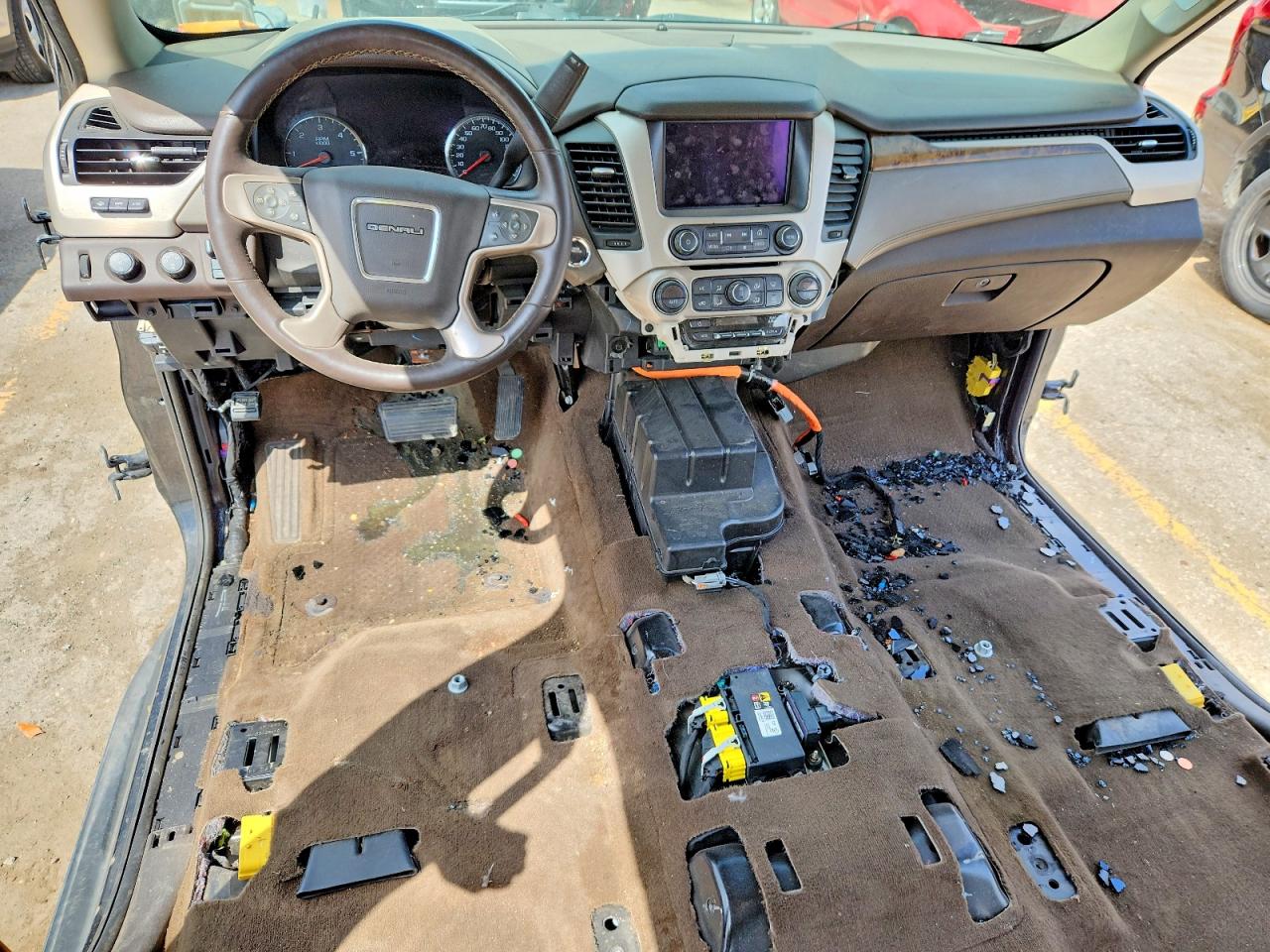 GMC Yukon Denali