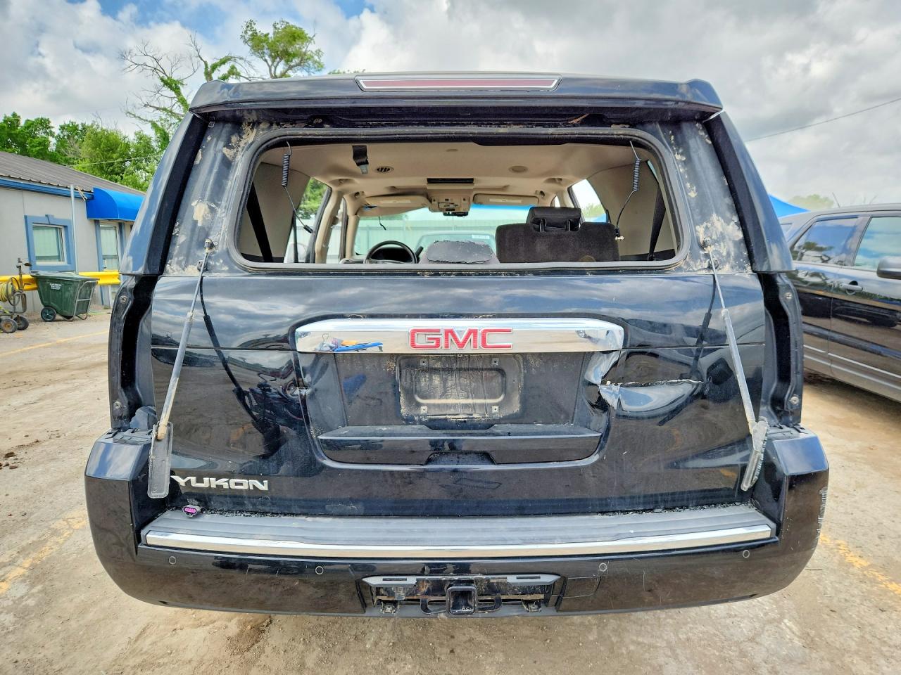 GMC Yukon Denali