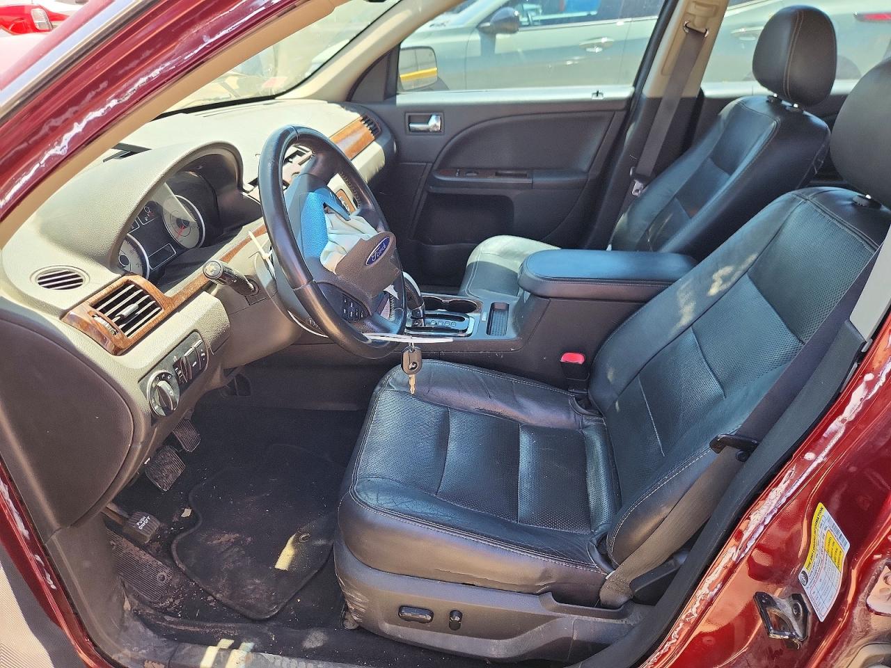 Ford Taurus Limited