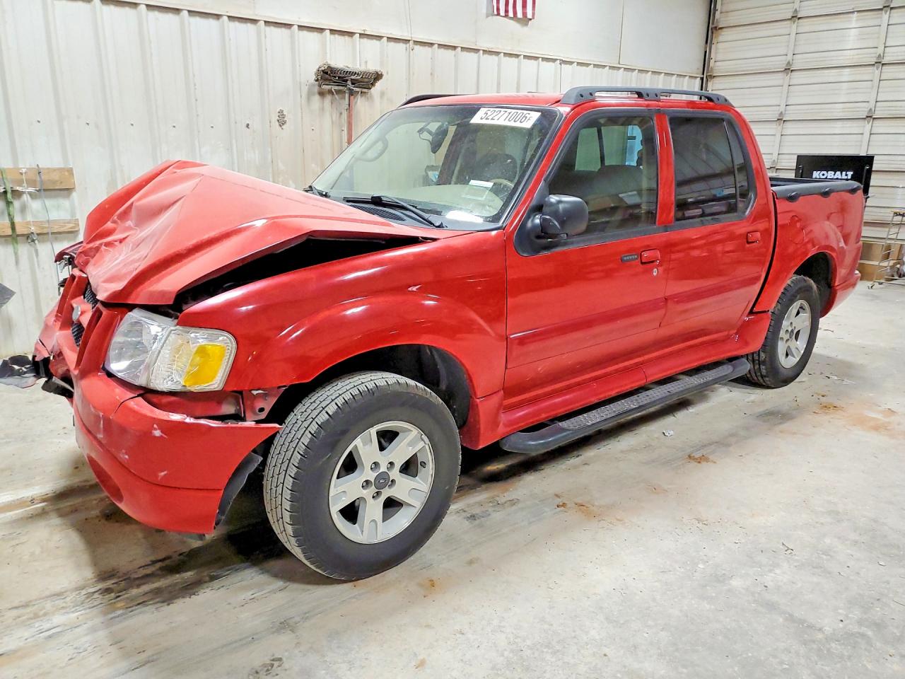 Salvage Ford Explorer Image