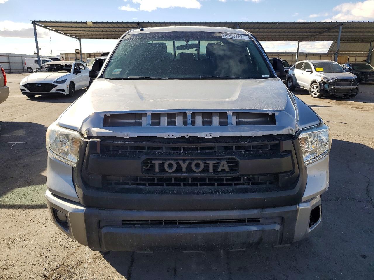 Toyota Tundra Sr5