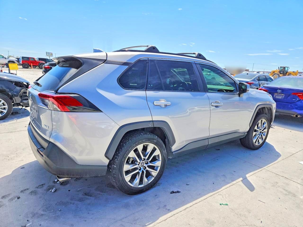 Toyota RAV4 Xle Premium