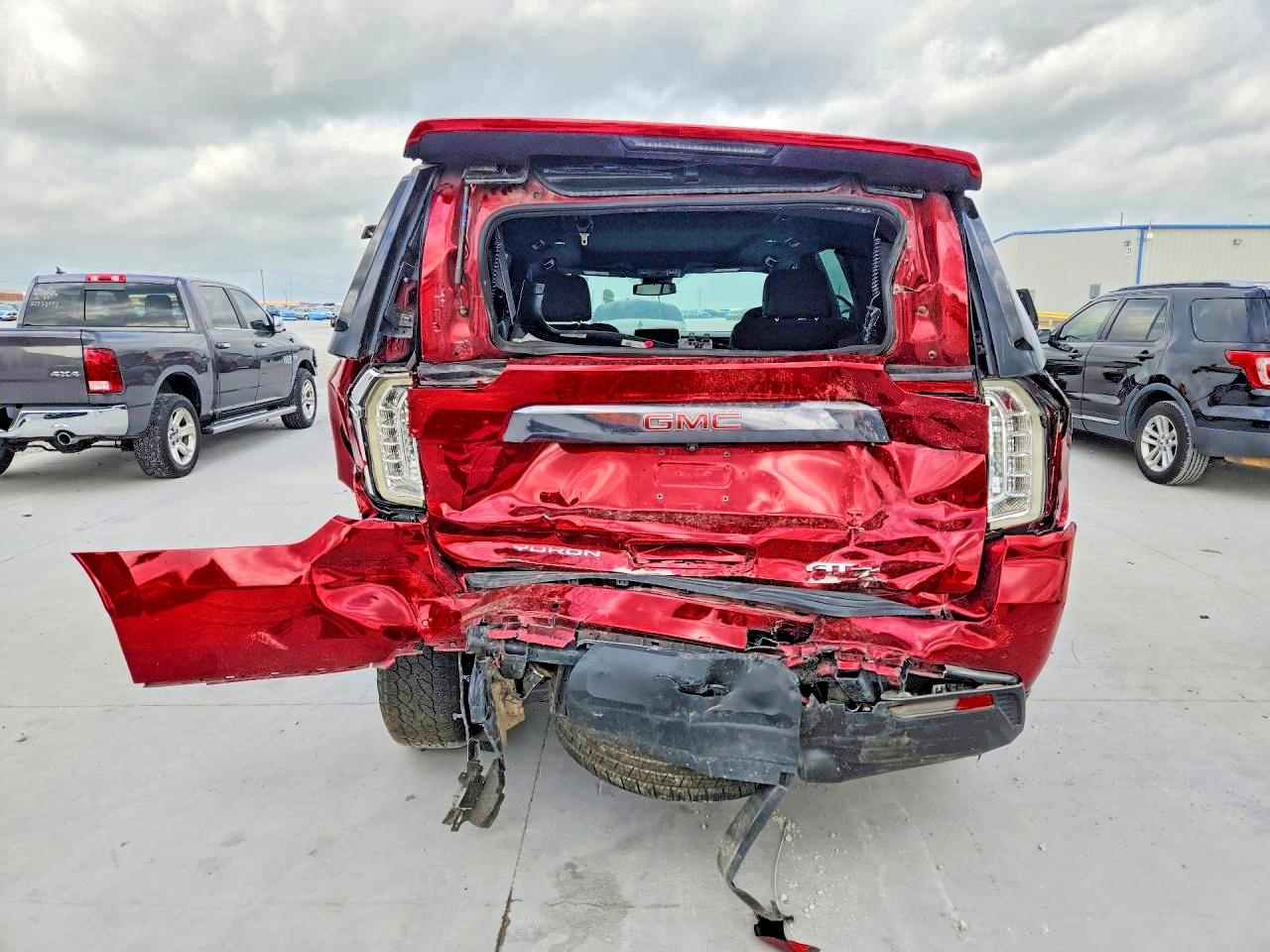 GMC Yukon At4