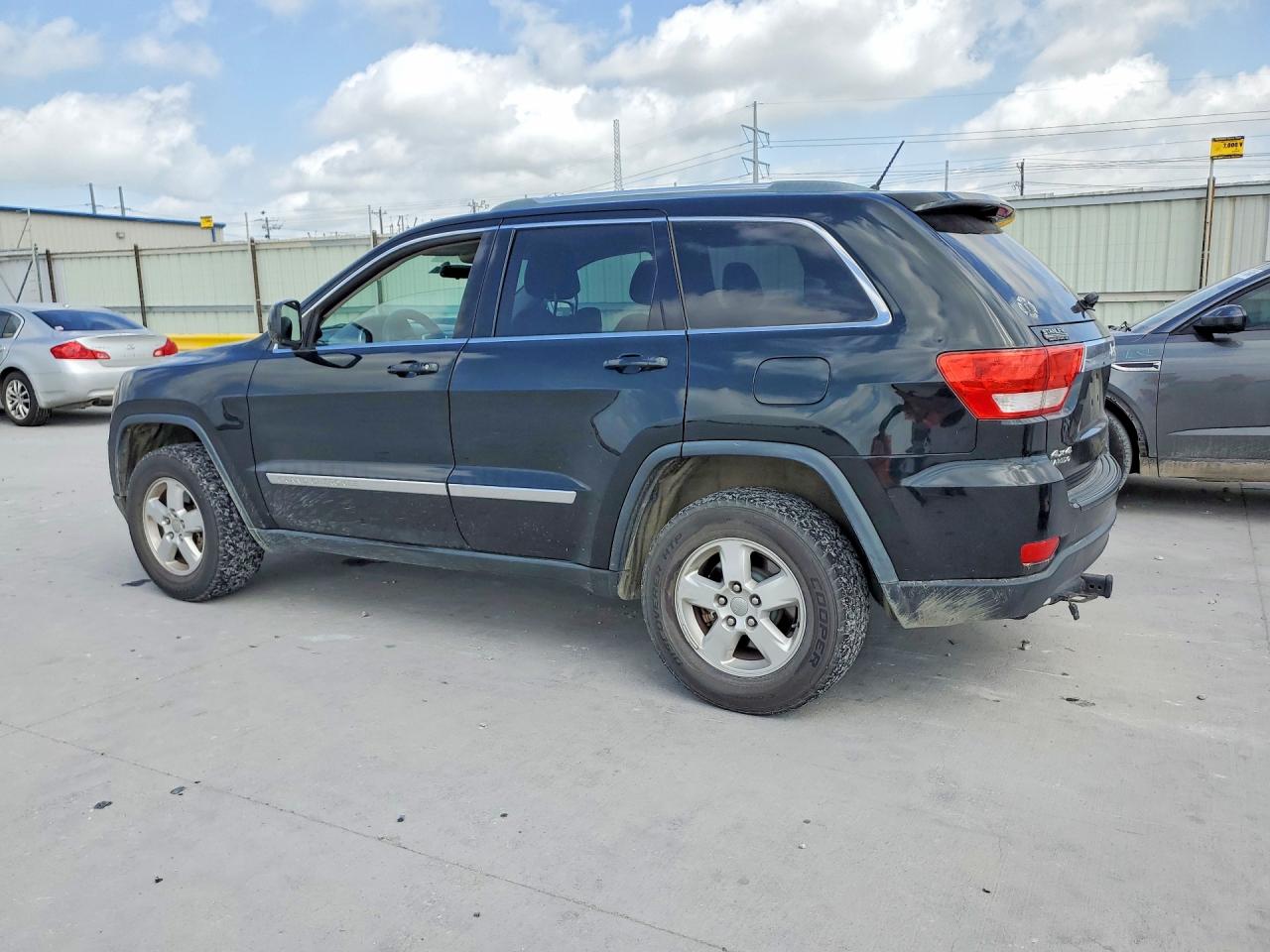 Jeep Cherokee Laredo
