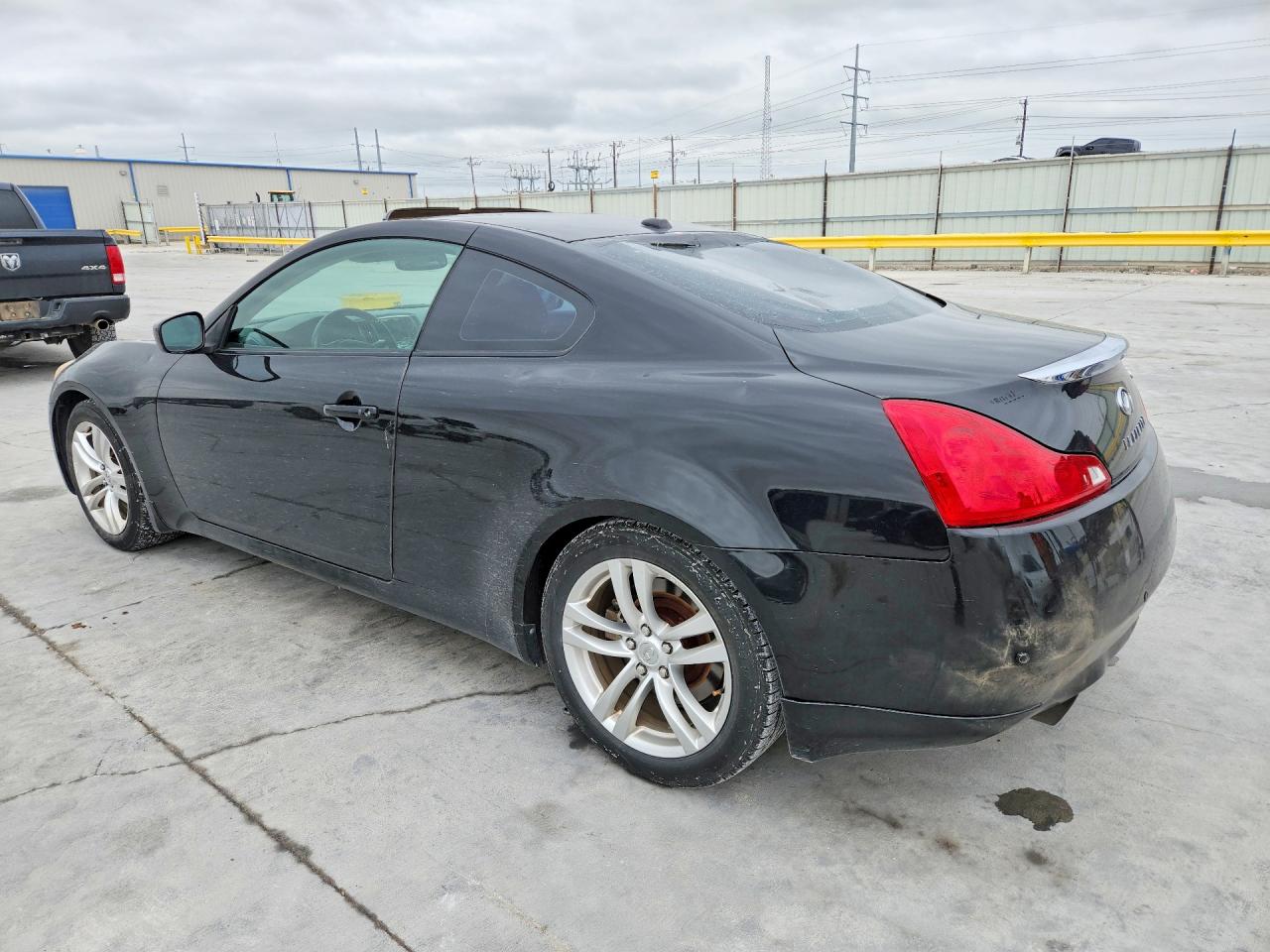 INFINITI G37 Coupe