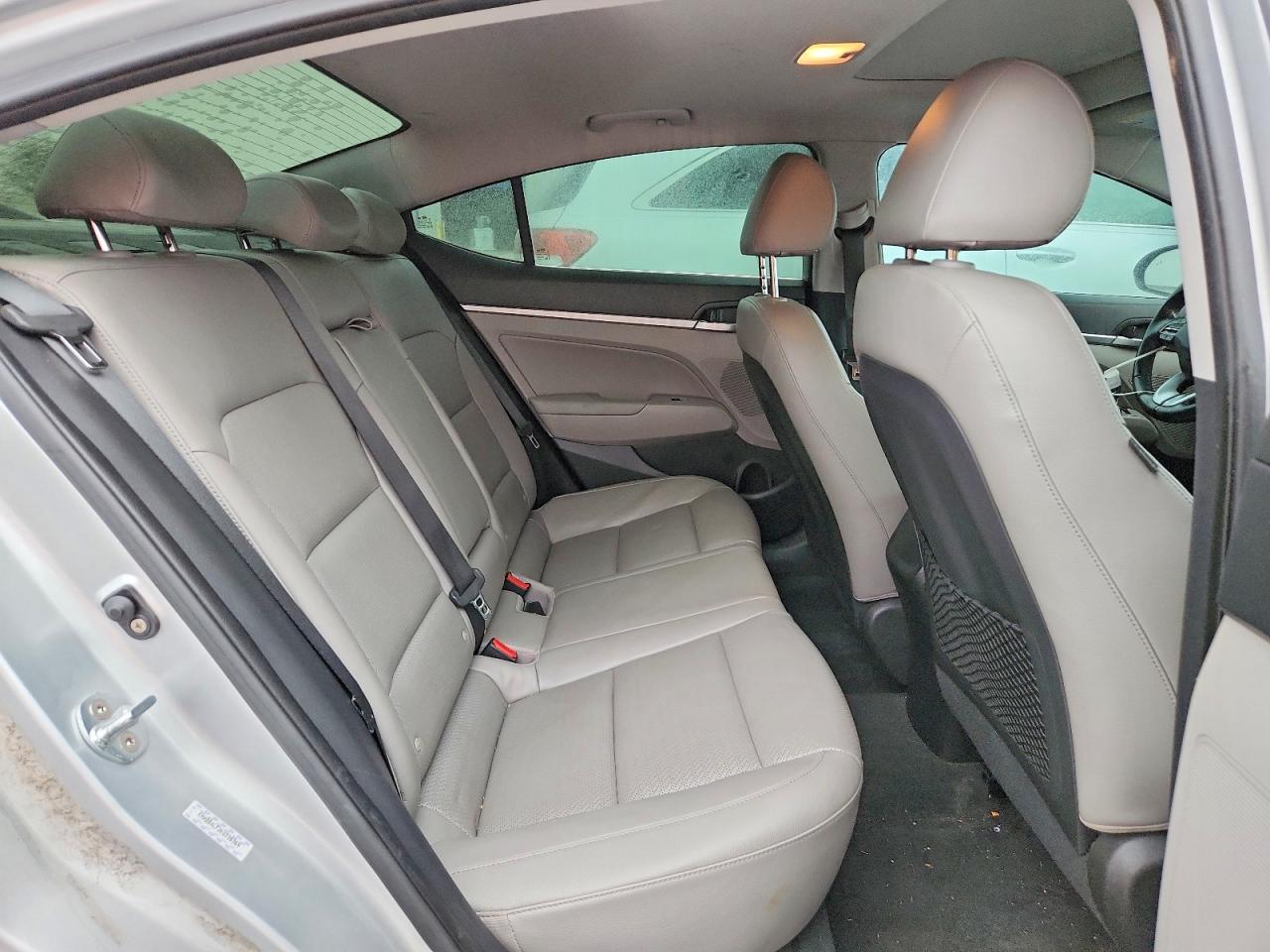 Hyundai ELANTRA Limited