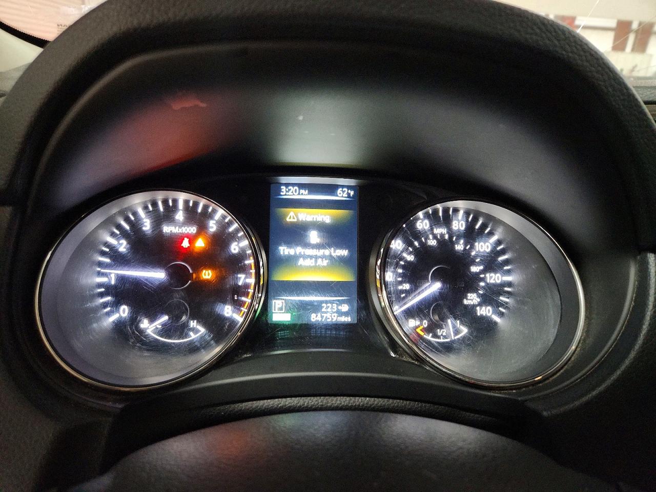 Nissan Rogue S