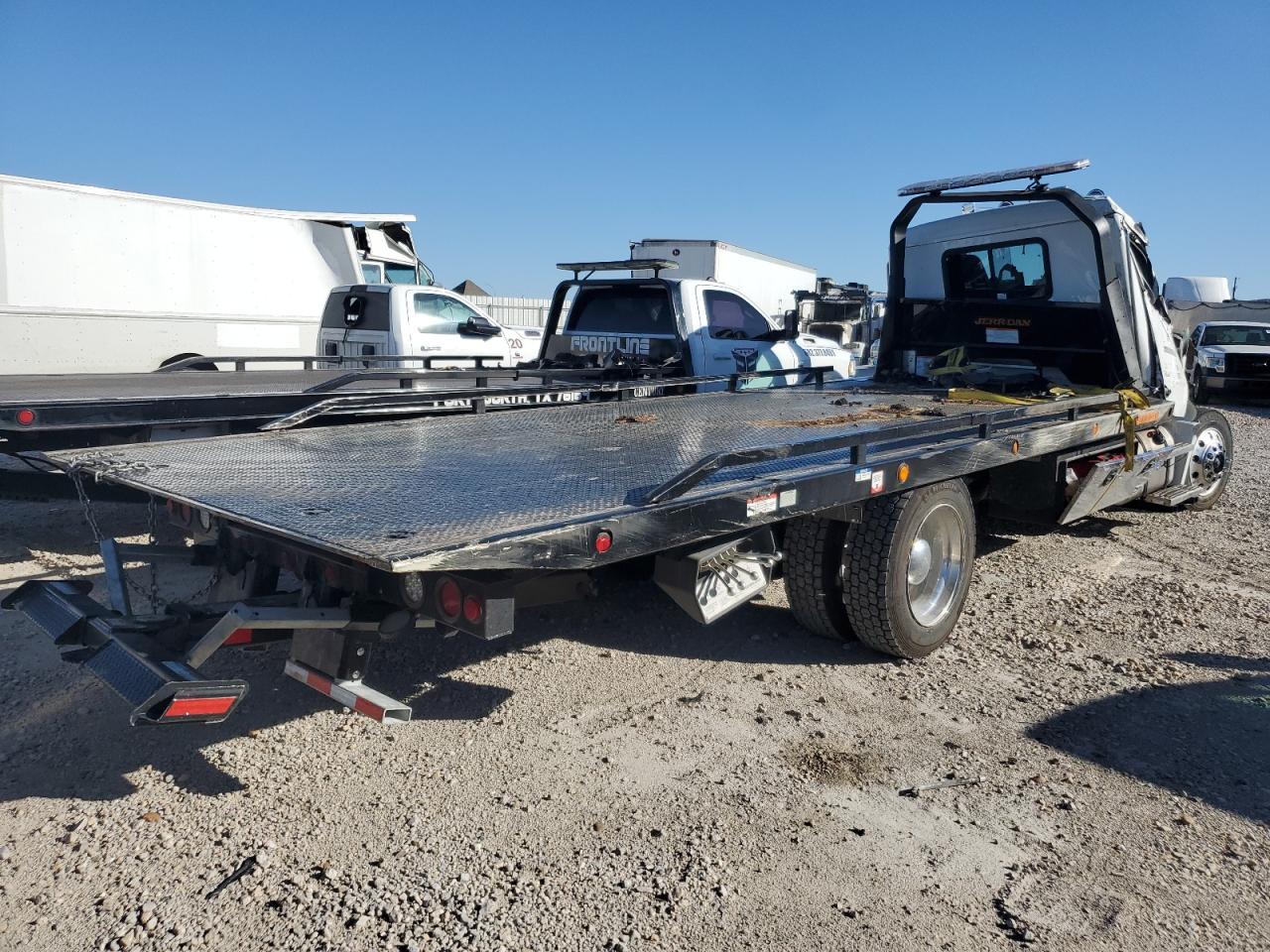 Peterbilt 536